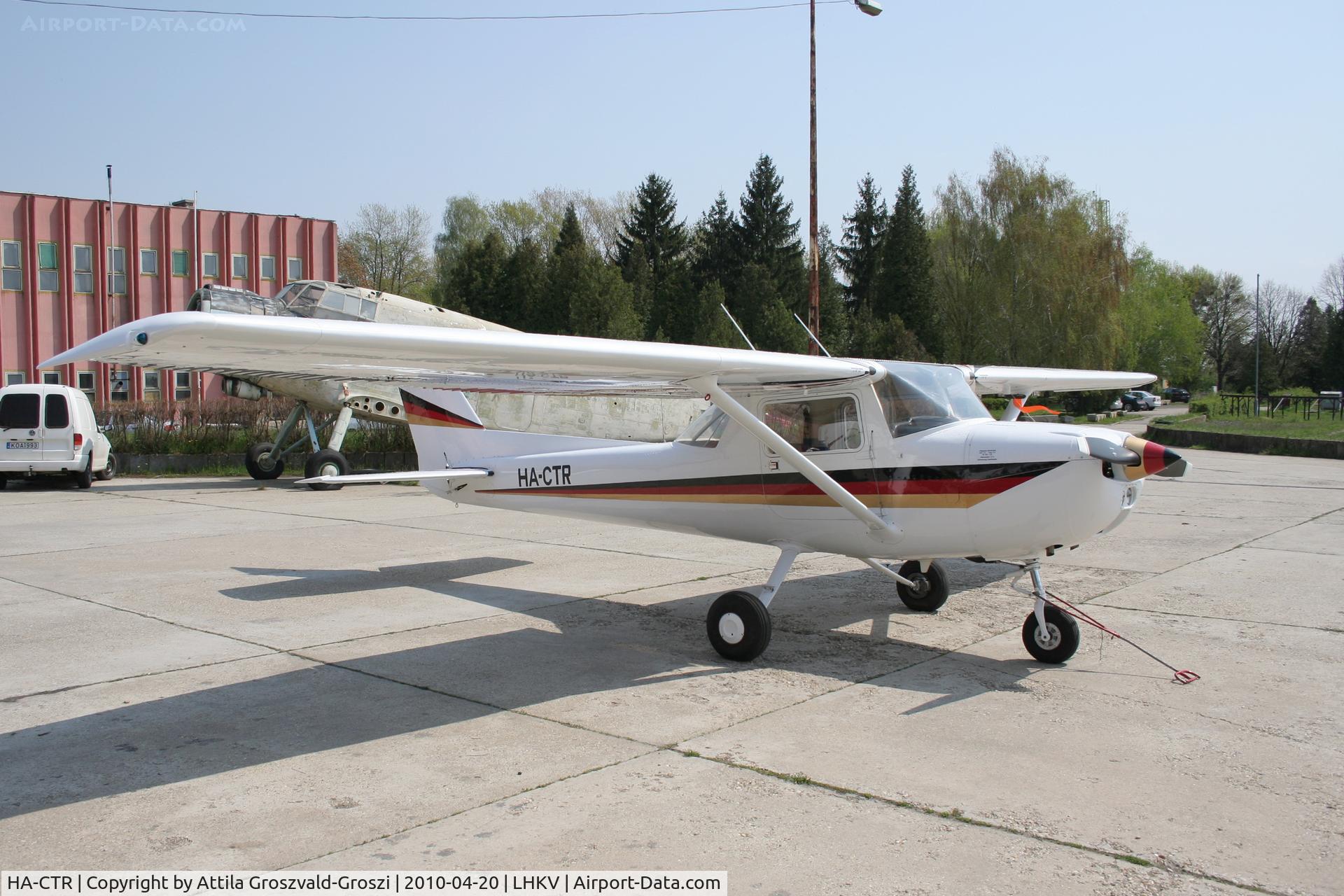 HA-CTR, Reims FRA150L Aerobat C/N 0248, Hungary-Kaposújlak airport hangar. - It is his new painting.