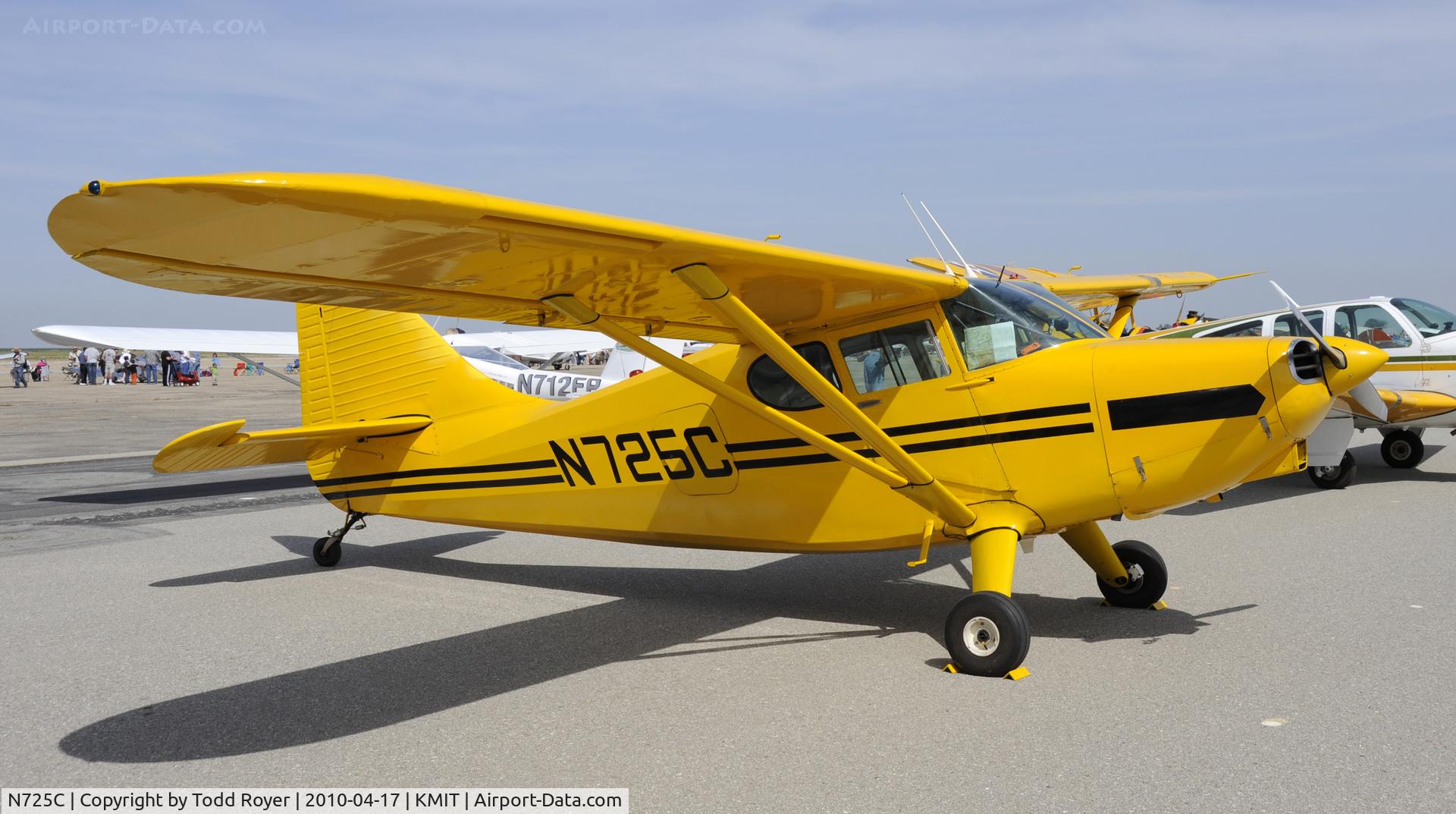 N725C, 1947 Stinson 108-3 Voyager C/N 108-3725, Minter Field fly in 2010