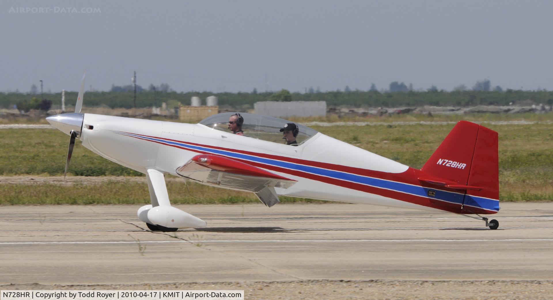 N728HR, Harmon Rocket II C/N 007, Minter Field fly in 2010