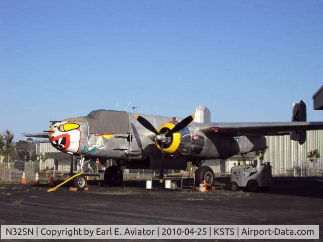 N325N, 1945 North American B-25J-30/32-NC Mitchell Mitchell C/N 108-47452, B-25 Sunday Punch