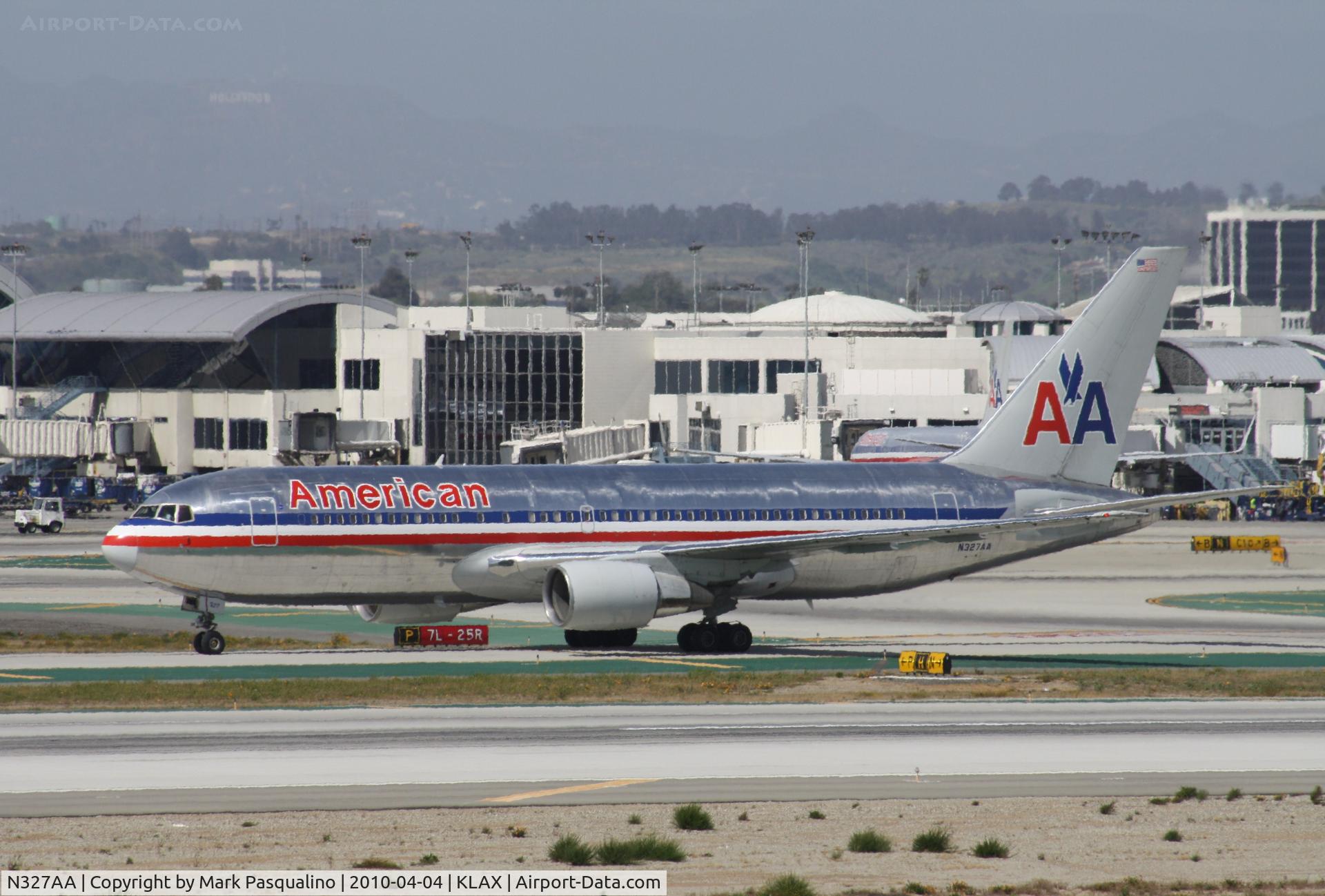 N327AA, 1986 Boeing 767-223 C/N 22327, Boeing 767-200
