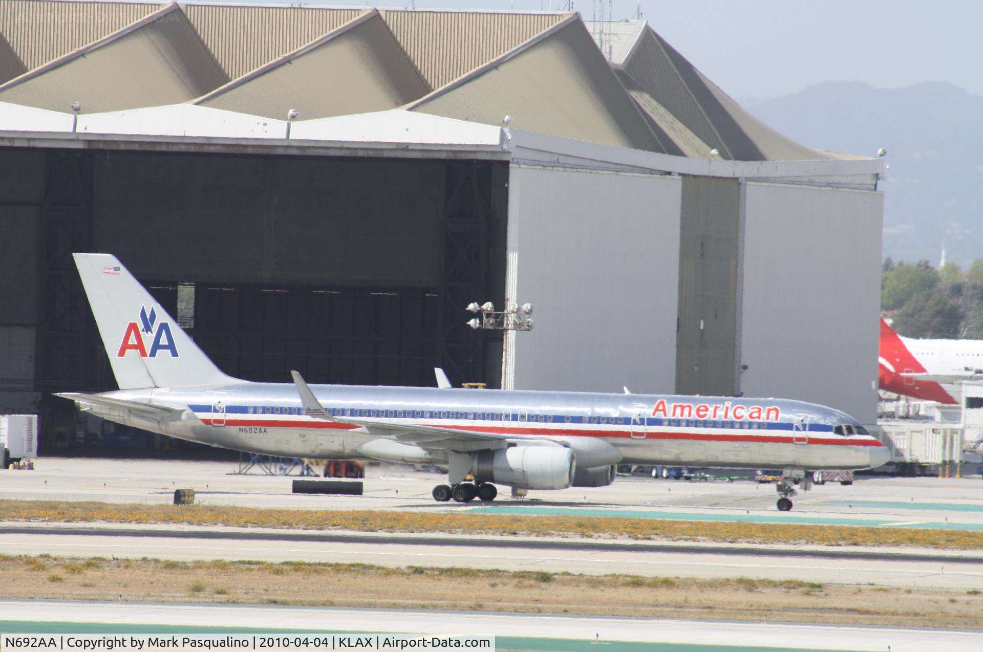 N692AA, 1993 Boeing 757-223 C/N 26972, Boeing 757-200