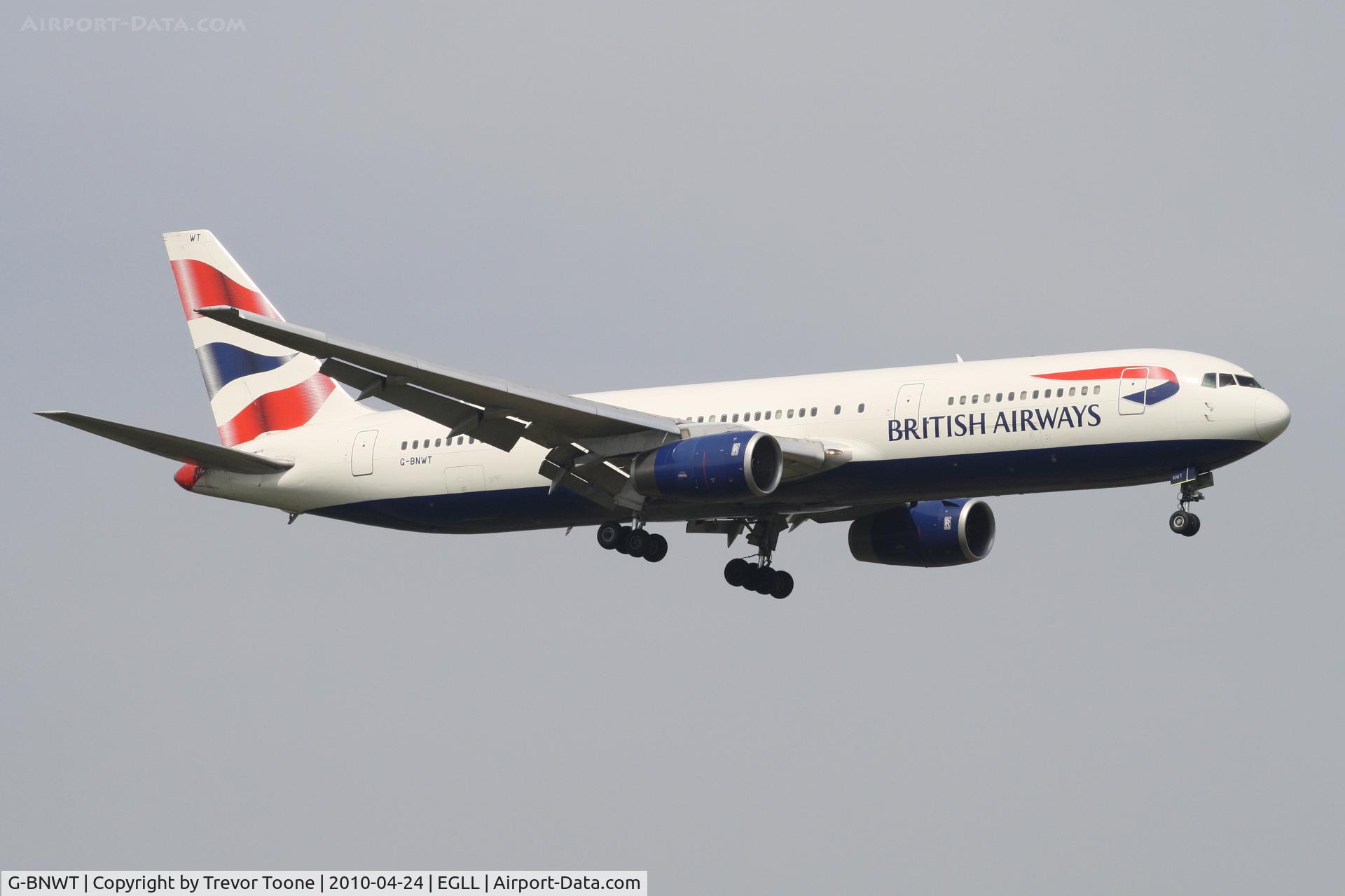 G-BNWT, 1992 Boeing 767-336 C/N 25828, BOEING 767-336, c/n: 25828
