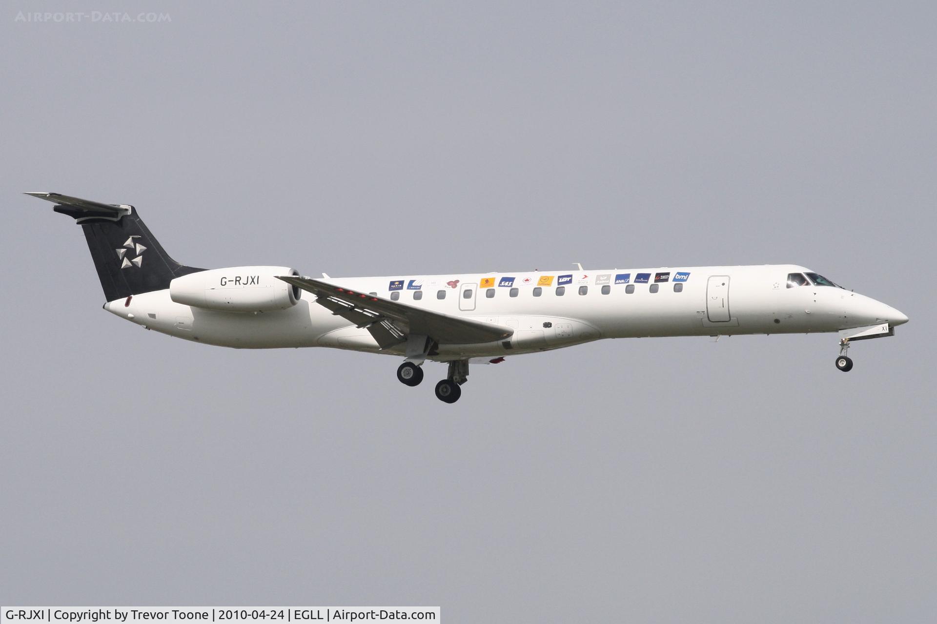 G-RJXI, 2001 Embraer EMB-145EP (ERJ-145EP) C/N 145454, EMB-145EP, c/n: 145454