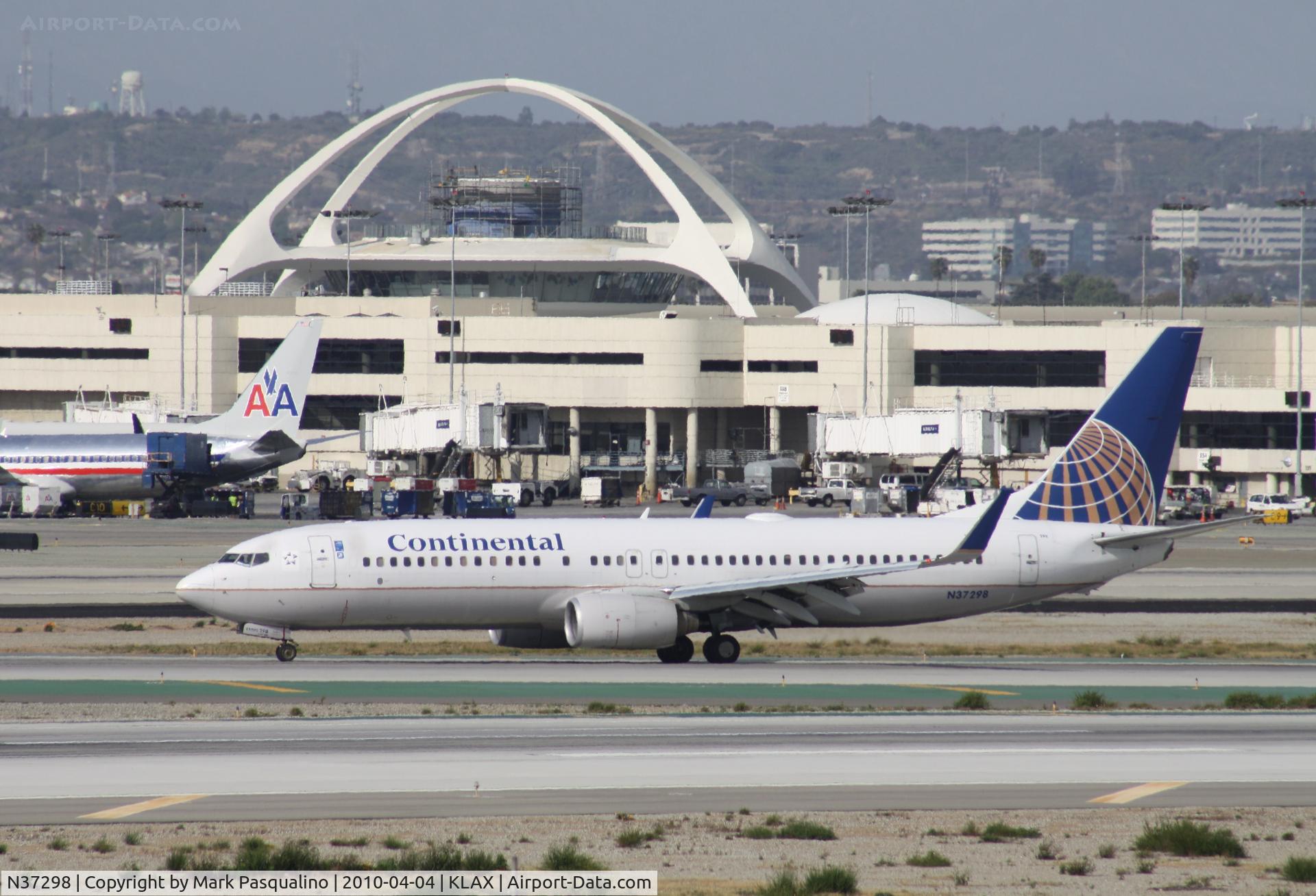 N37298, 2005 Boeing 737-824 C/N 34004, Boeing 737-800