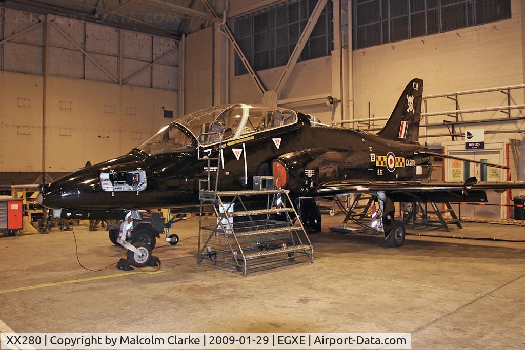 XX280, 1979 Hawker Siddeley Hawk T.1A C/N 105/312105, British Aerospace Hawk T1A in the 100 Sqn hangar at RAF Leeming in 2009.