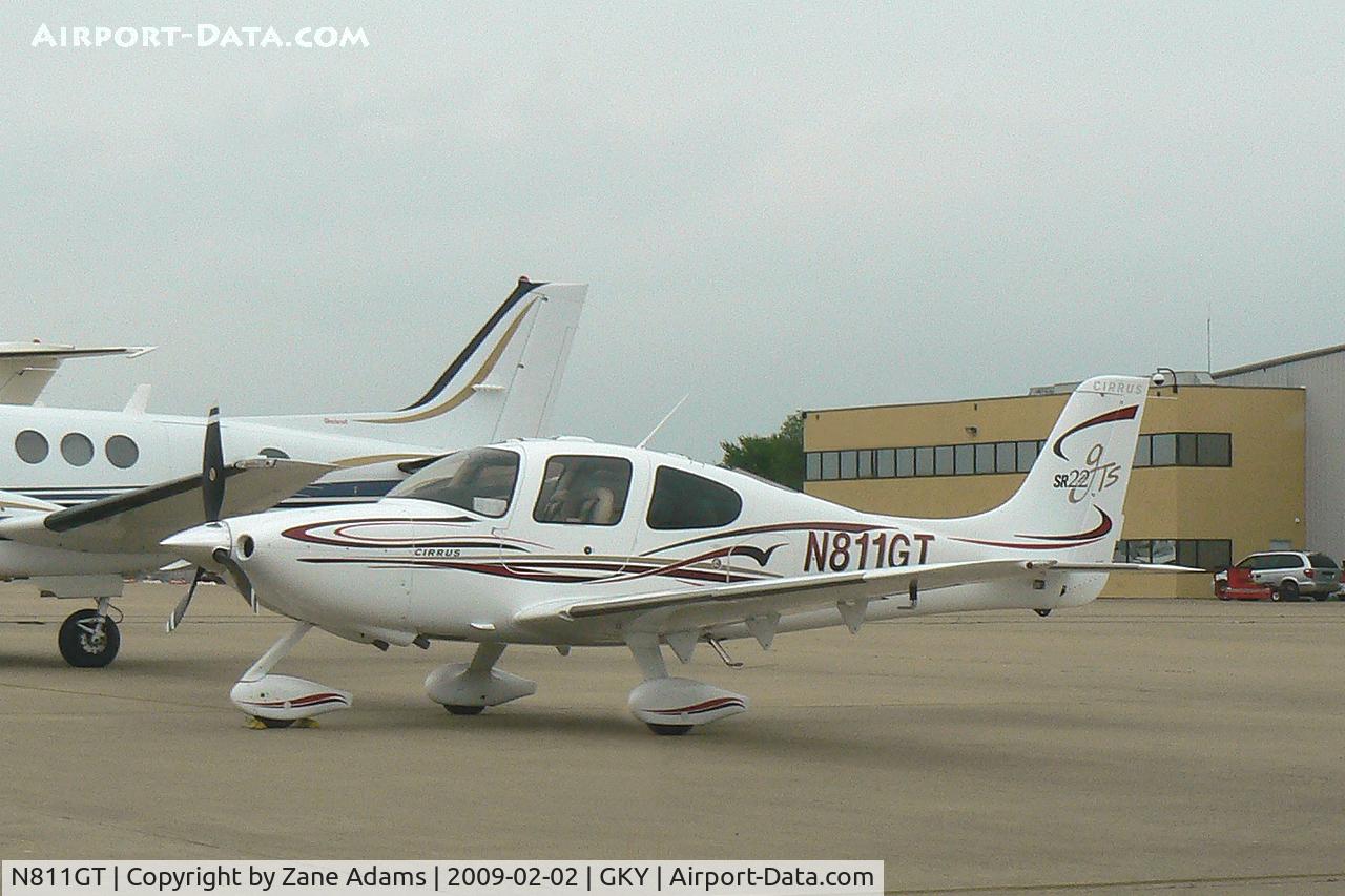N811GT, 2006 Cirrus SR22 C/N 2283, At Arlington Municipal