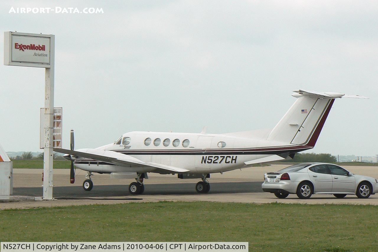 N527CH, 1981 Beech B200 King Air C/N BB-899, At Cleburne Municipal