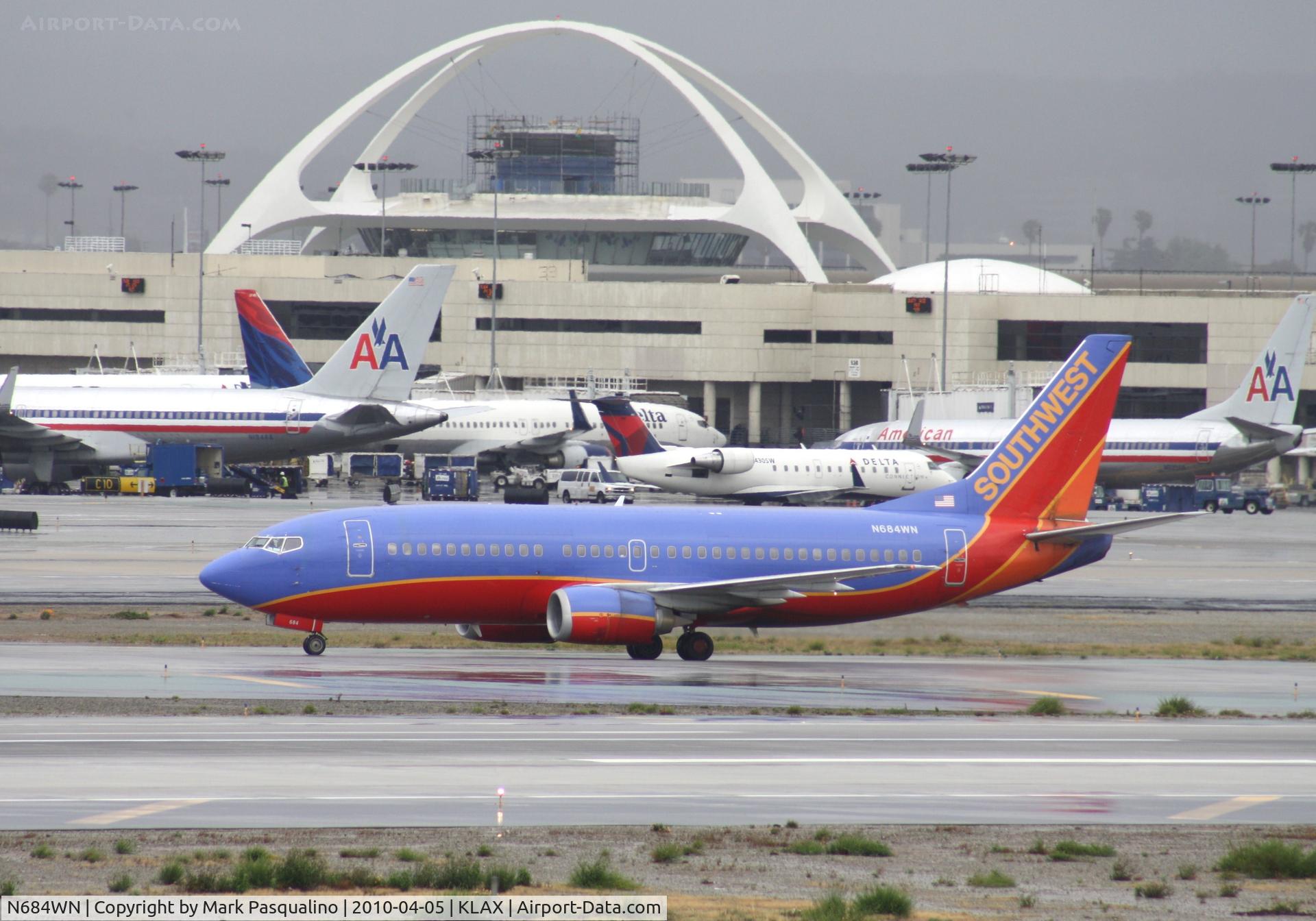 N684WN, 1988 Boeing 737-3TO C/N 23941, Boeing 737-300