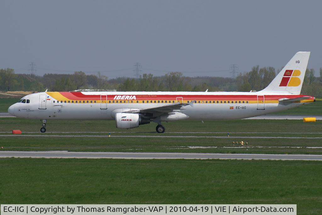 EC-IIG, 2001 Airbus A321-211 C/N 1554, Iberia Airbus A321