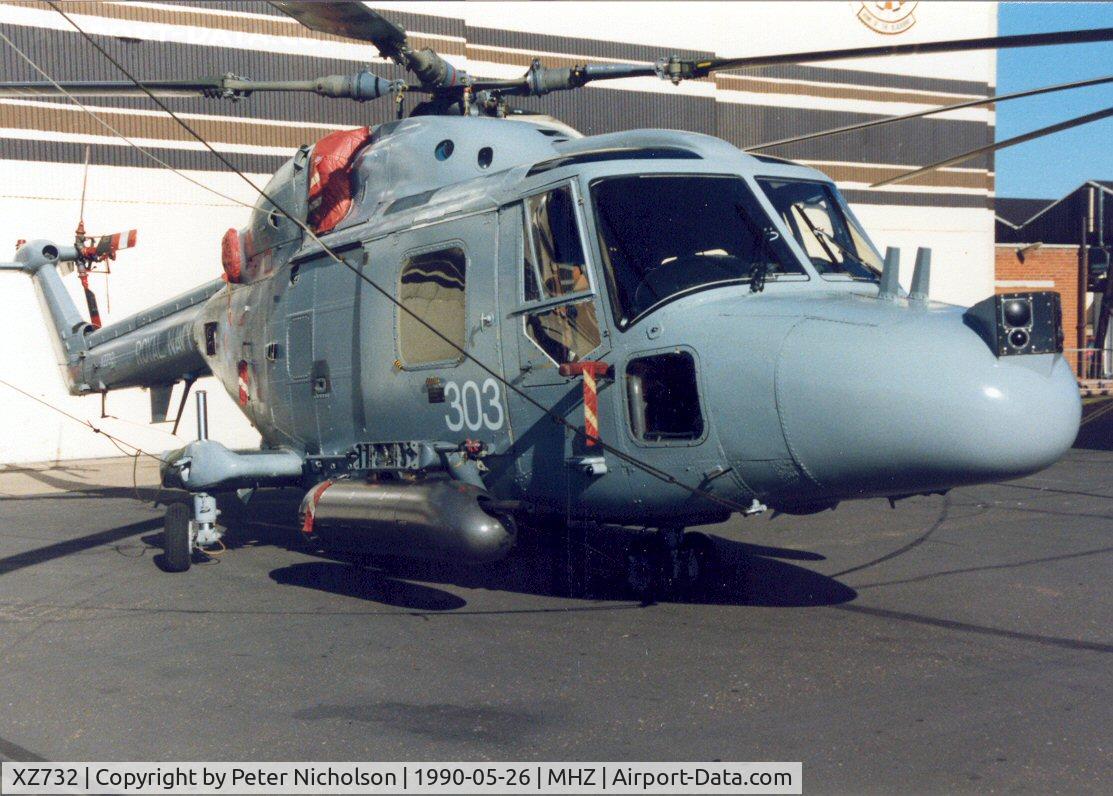 XZ732, 1981 Westland Lynx HMA.8DSP C/N 208, Lynx HAS.3 of 815 Squadron in the static park at the 1990 RAF Mildenhall Air Fete.