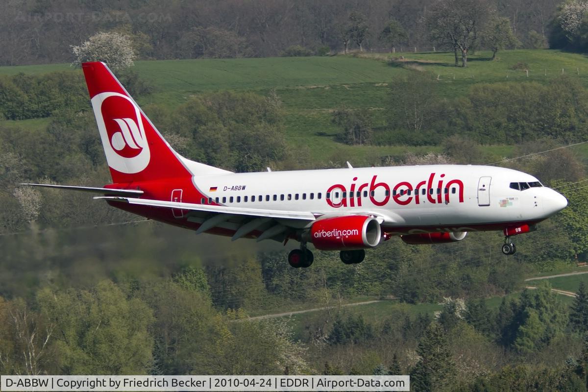 D-ABBW, 2002 Boeing 737-76Q C/N 30642, short final RW09