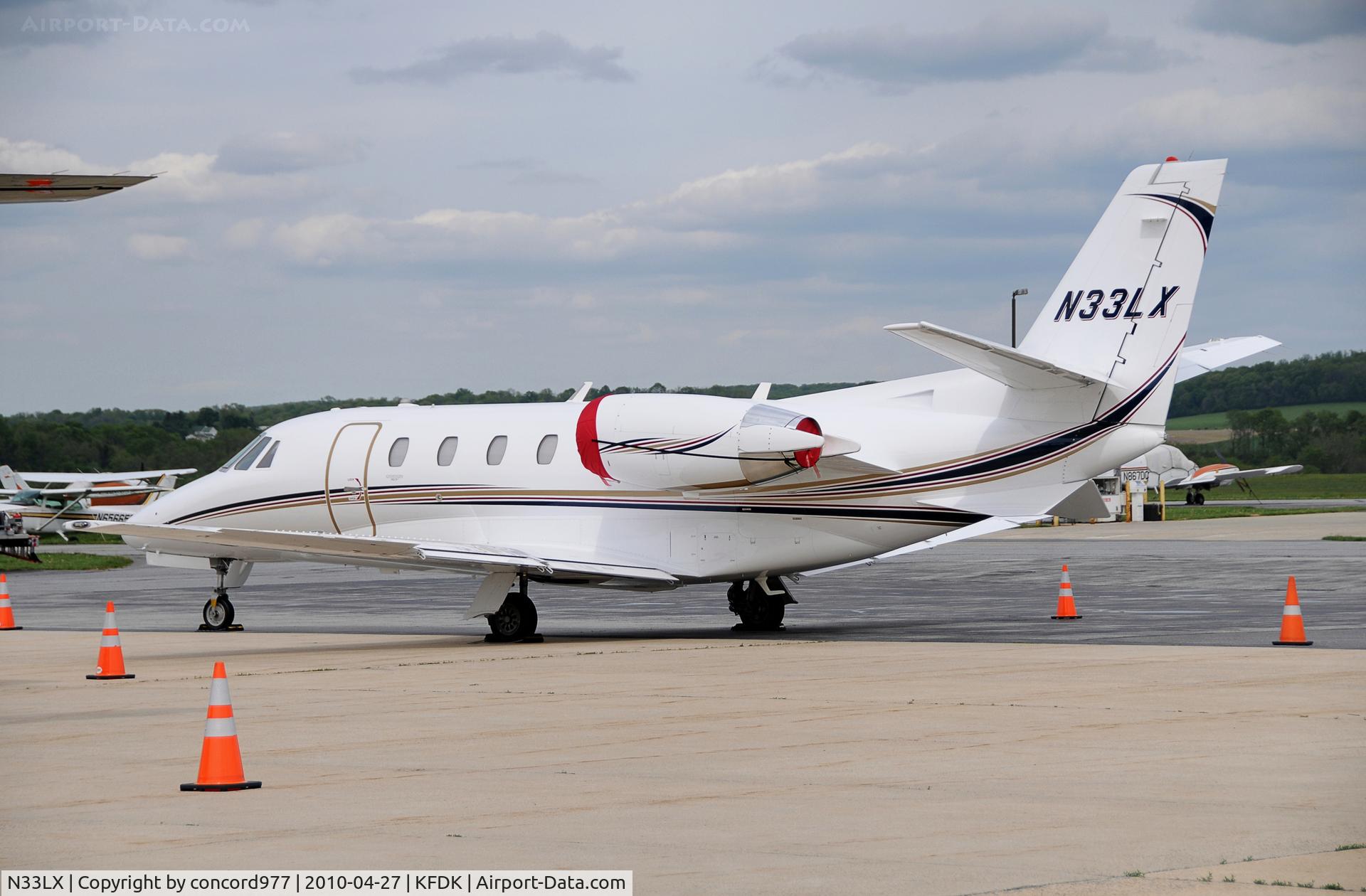 N33LX, Cessna 560XL C/N 5606010, Seen at KFDK on 4/27/2010.
