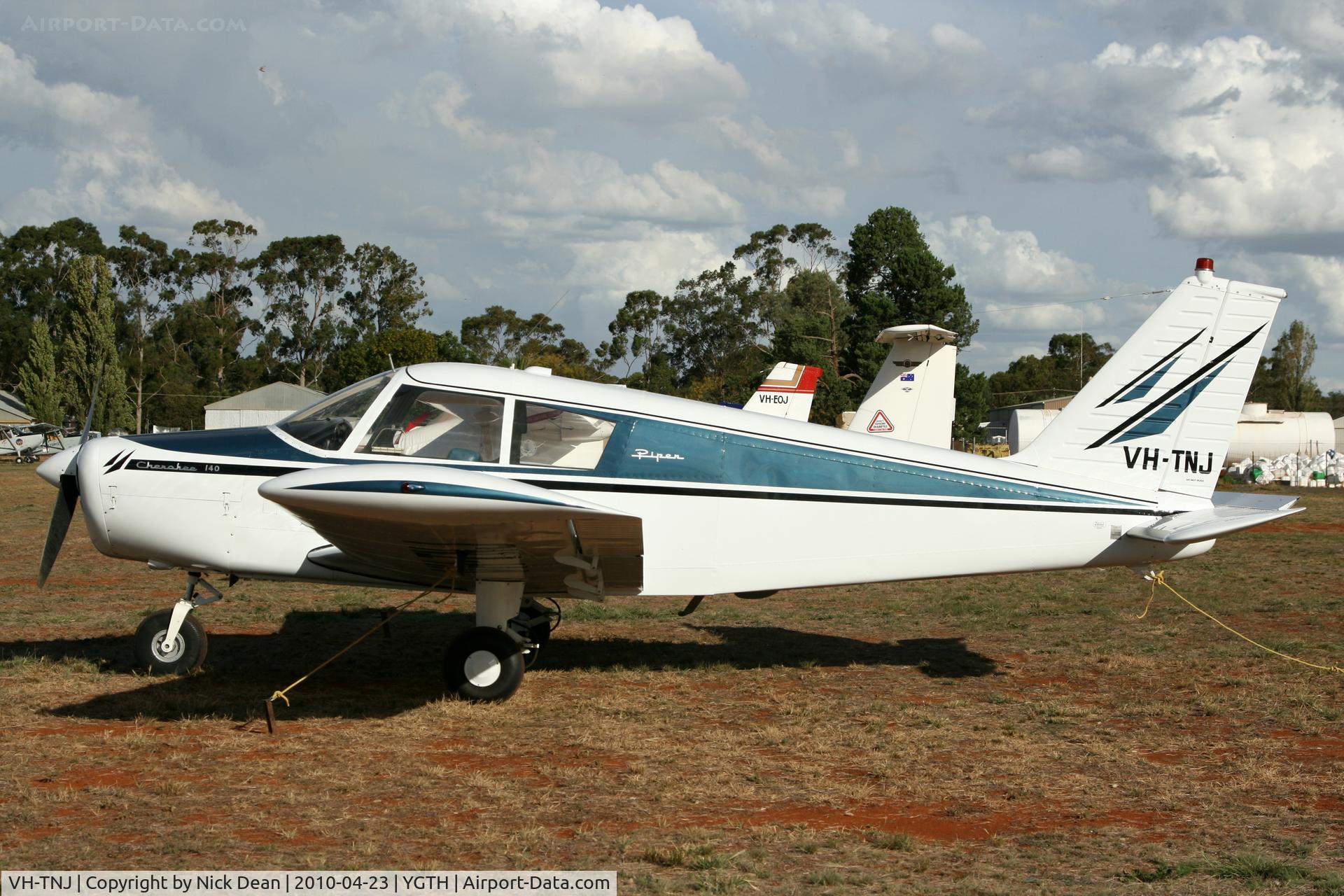 VH-TNJ, 1967 Piper PA-28-140 C/N 28-22597, YGTH