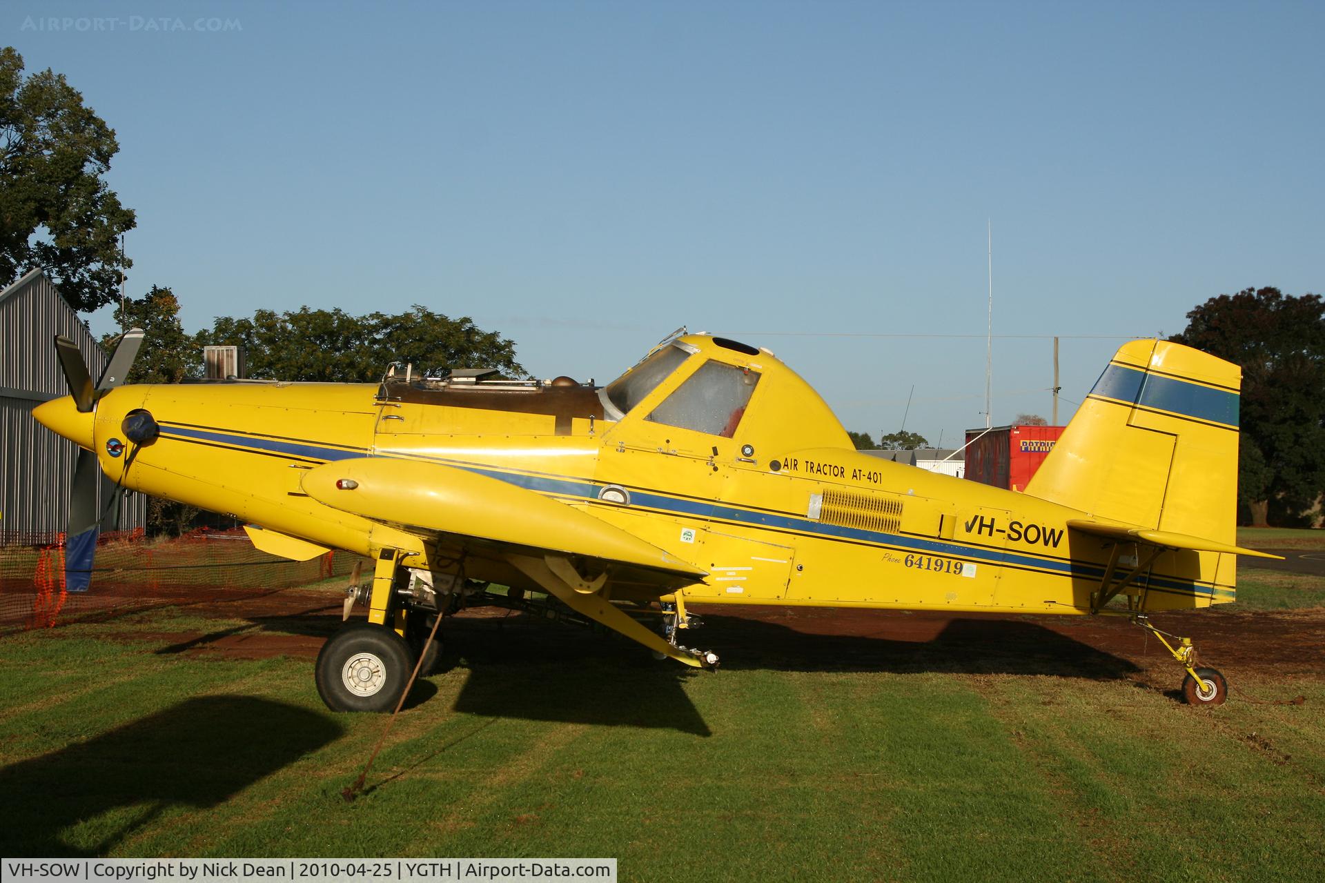 VH-SOW, 1994 Air Tractor Inc AT-401 C/N 401-0950, YGTH