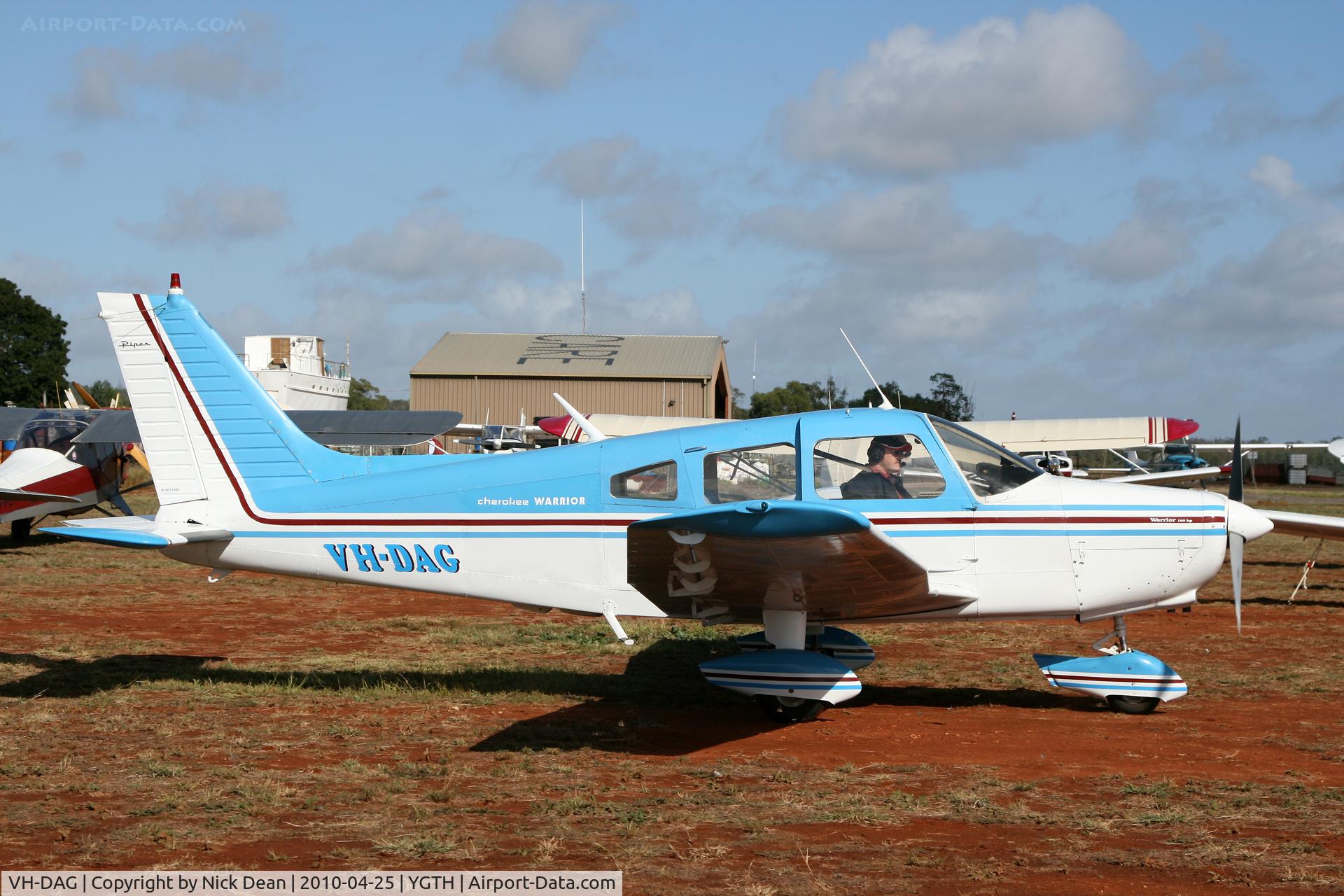 VH-DAG, 1974 Piper PA-28-151 Cherokee Warrior C/N 28-7415532, YGTH