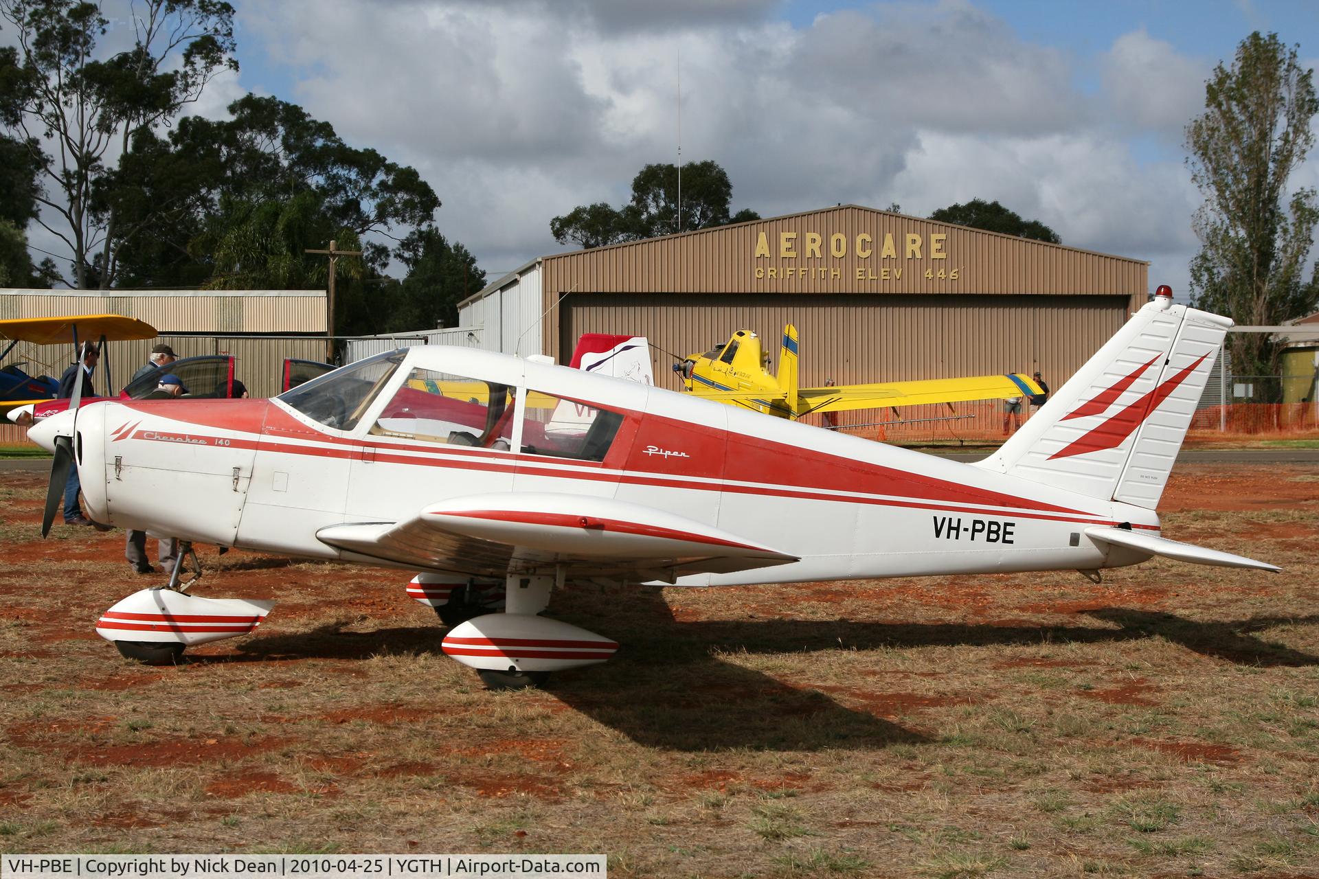 VH-PBE, 1967 Piper PA-28-140 C/N 28-23590, YGTH