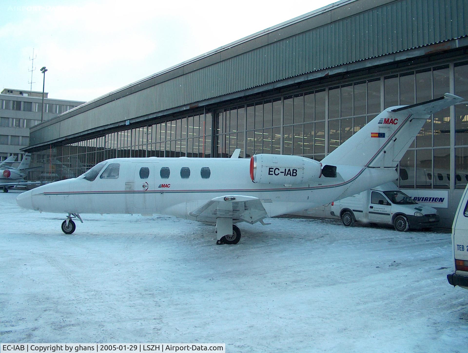 EC-IAB, 1993 Cessna 525 CitationJet C/N 525-0037, Standing in the snow
