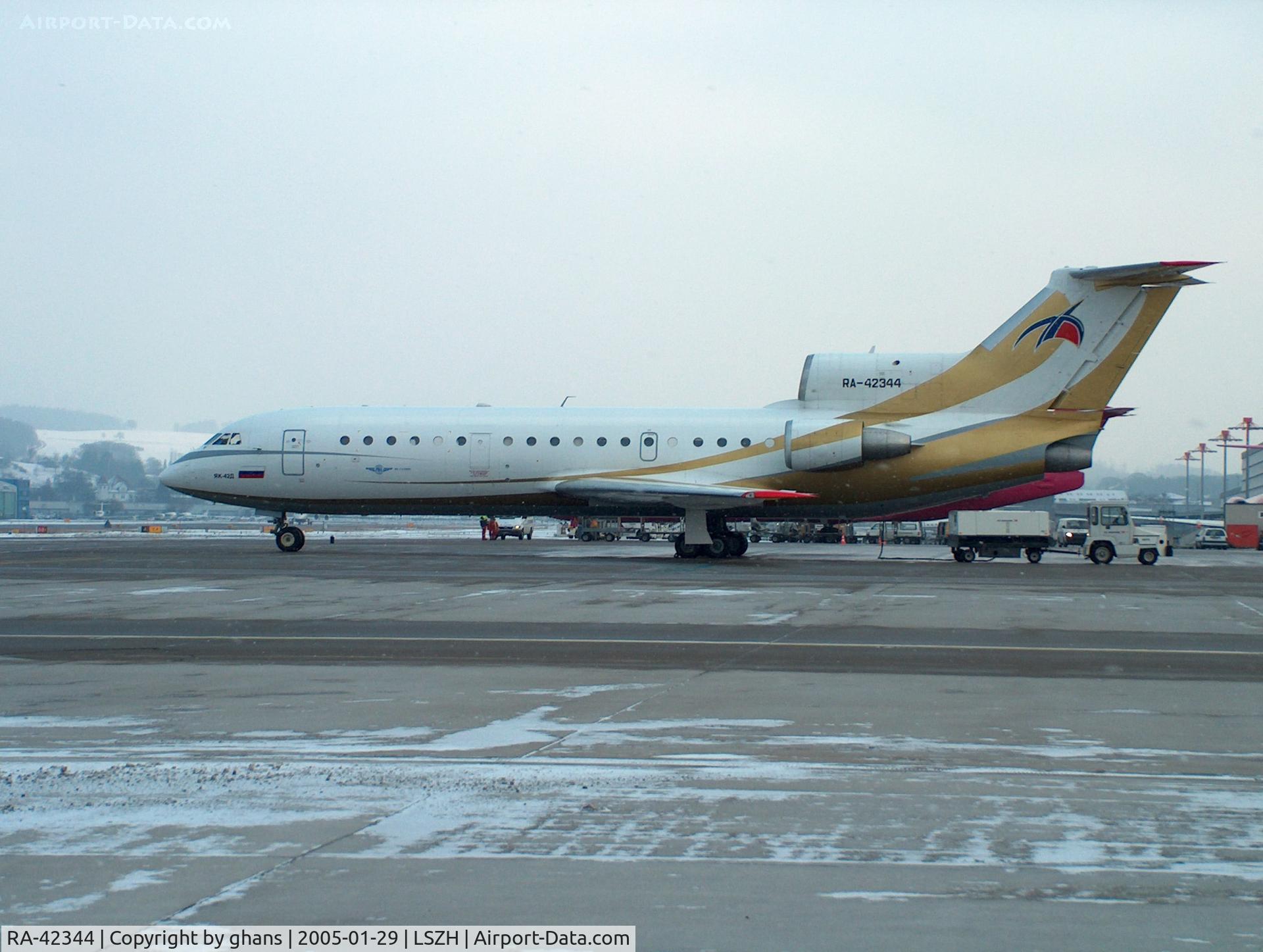 RA-42344, 1987 Yakovlev Yak-42D C/N 4520422708295, Beautiful Yak