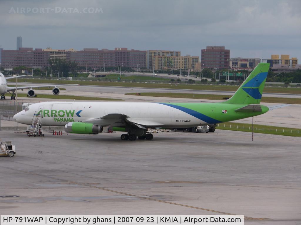 HP-791WAP, 1970 Douglas DC-8-62AF C/N 46150, Standing at the cargoaria