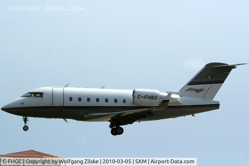 C-FHGC, Canadair Challenger 604 (CL-600-2B16) C/N 5453, visitor