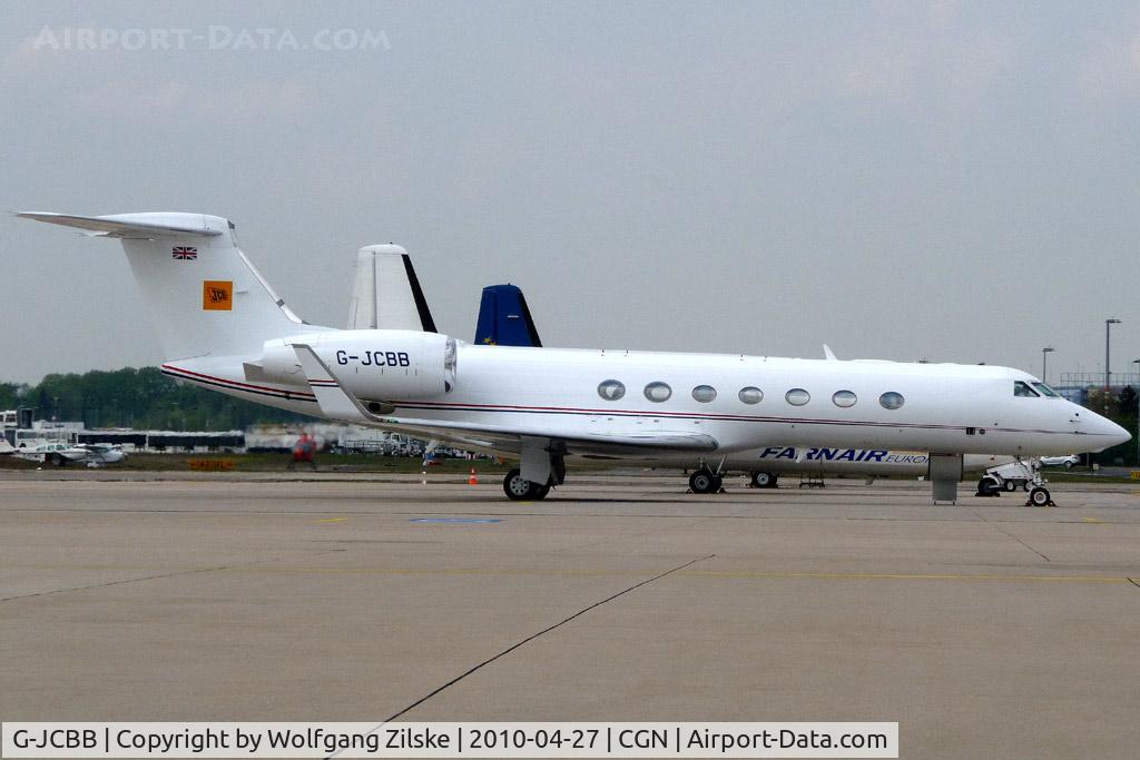 G-JCBB, 2008 Gulfstream Aerospace GV-SP (G550) C/N 5186, visitor