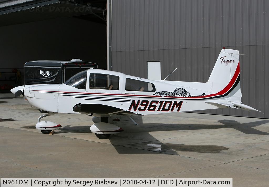 N961DM, 1976 Grumman American AA-5B Tiger C/N AA5B0392, DeLand