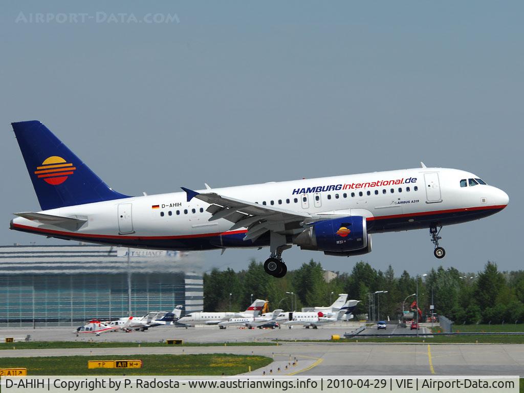 D-AHIH, 2008 Airbus A319-111 C/N 3364, Landing RWY 11