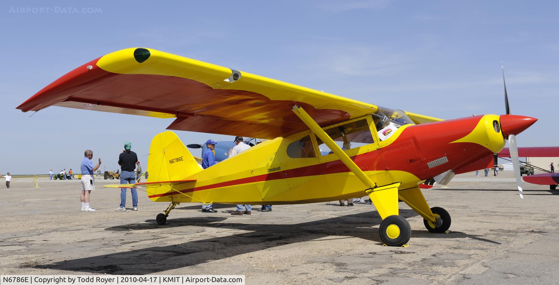 N6786E, 2008 Barrows Bearhawk C/N 164, Minter Field fly in 2010