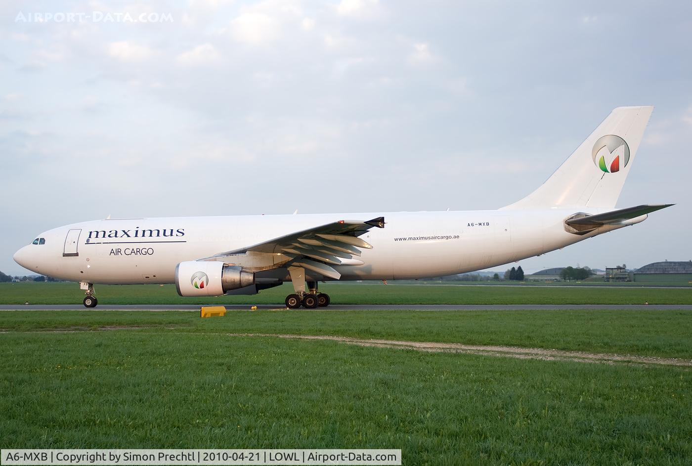 A6-MXB, 1996 Airbus A300B4-622F C/N 767, A6-MXB @ Linz Airport