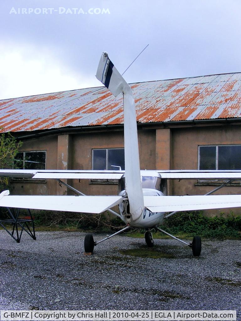 G-BMFZ, 1985 Reims F152 C/N 1953, Cornwall Flying Club C152 with damage on the tailfin