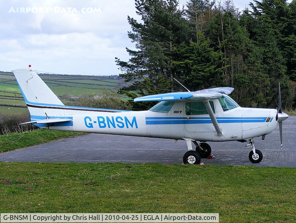 G-BNSM, 1981 Cessna 152 C/N 152-85342, Cornwall Flying Club