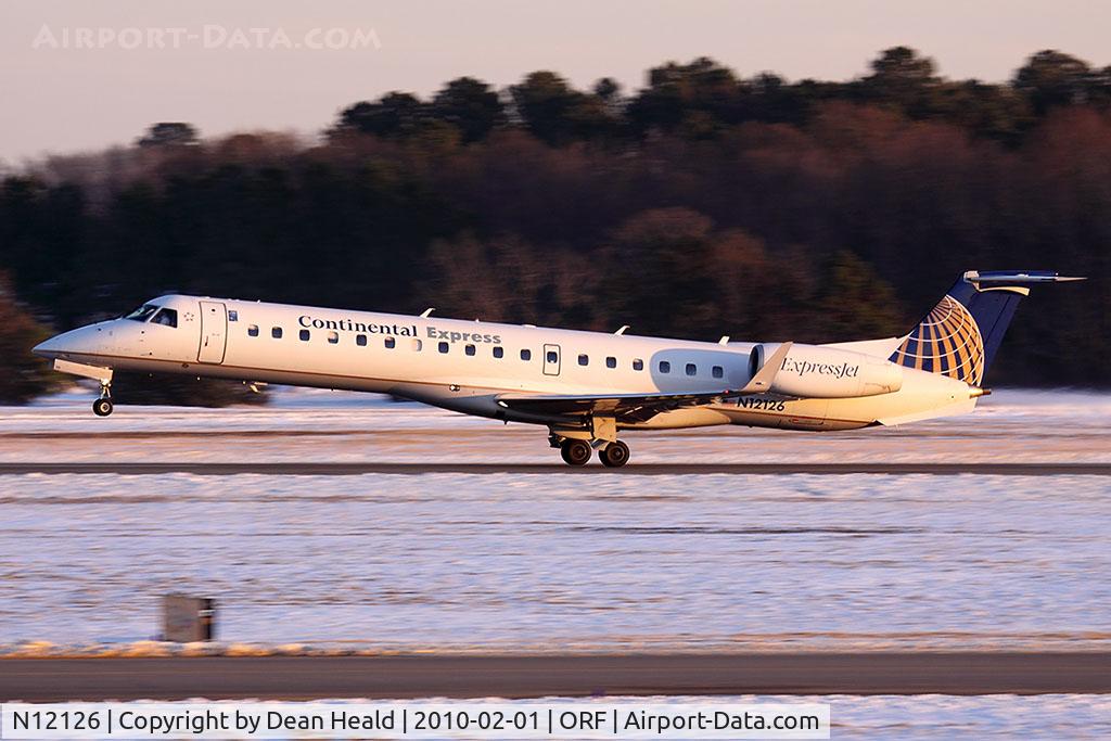N12126, 2003 Embraer ERJ-145XR (EMB-145XR) C/N 145693, Continental Express (ExpressJet Airlines) N12126 (FLT BTA2901) departing RWY 5 enroute to Houston Bush Interconental (KIAH). This was an unusually long takeoff roll.