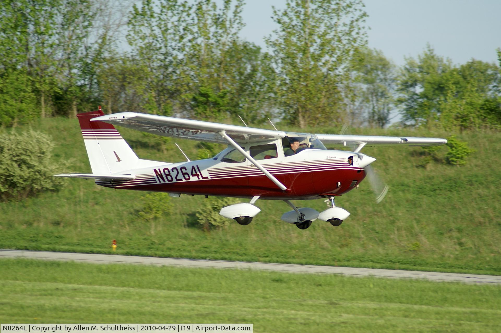 N8264L, 1967 Cessna 172H C/N 17256464, 1967 Cessna 172H