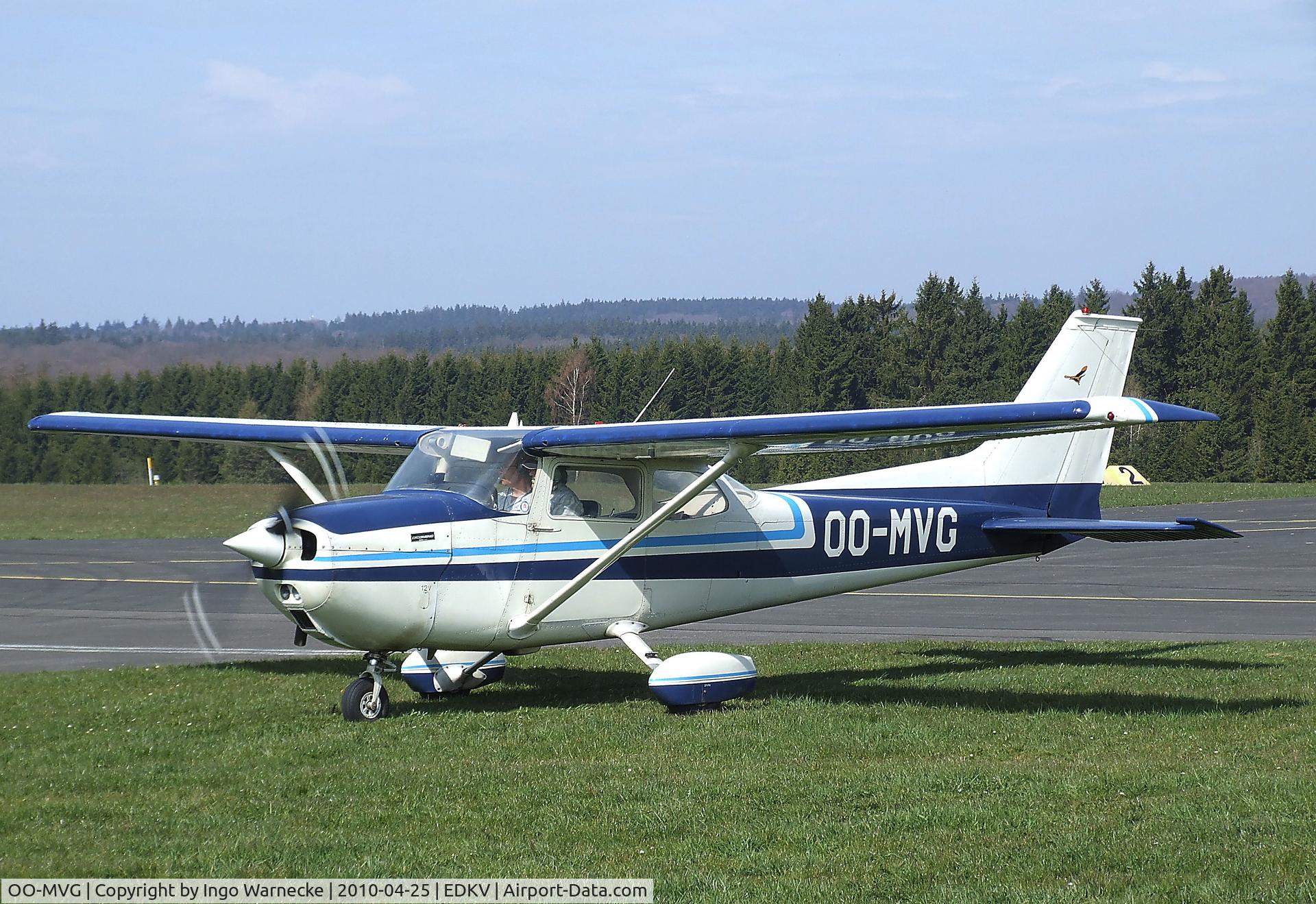 OO-MVG, 1974 Reims F172M Skyhawk Skyhawk C/N 1130, Cessna (Reims) F172M Skyhawk at Dahlemer Binz airfield