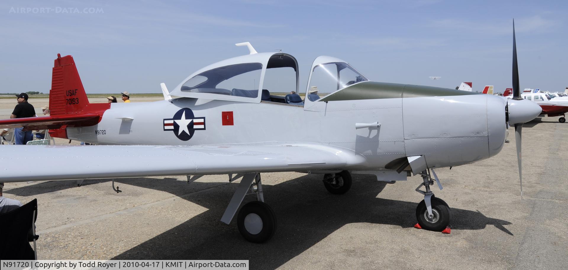 N91720, 1947 North American Navion (NA-145) C/N NAV-4-193, Minter Field fly in 2010