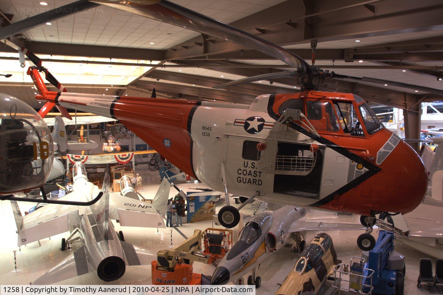 1258, Sikorsky HH-19G C/N 55.099, Sikorsky HH-19G, HDR image