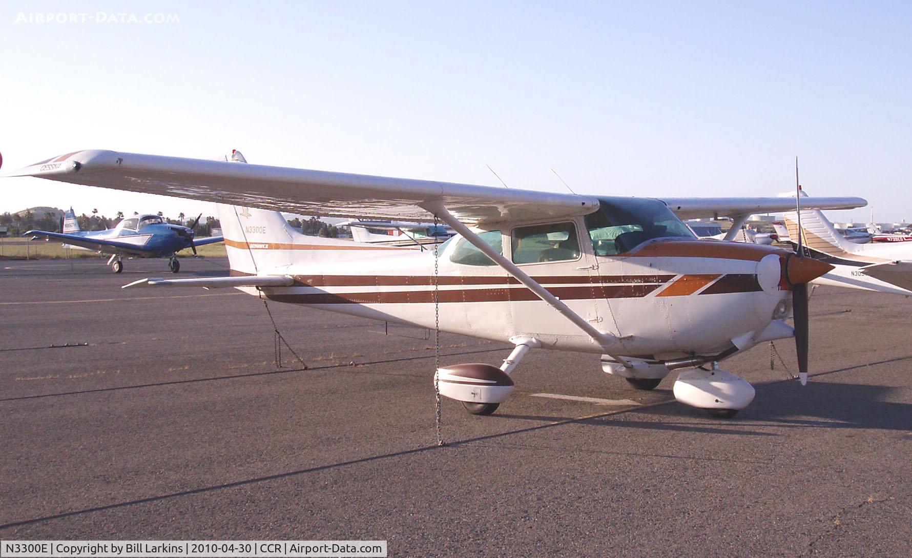 N3300E, 1978 Cessna 172N C/N 17271496, Visitor