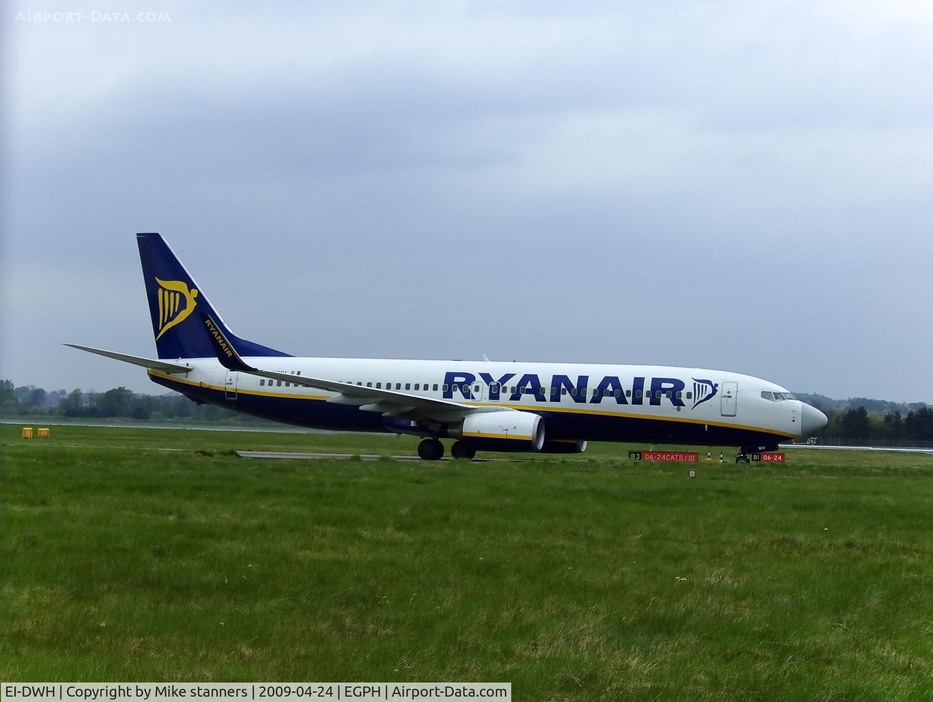 EI-DWH, 2007 Boeing 737-8AS C/N 33637, 