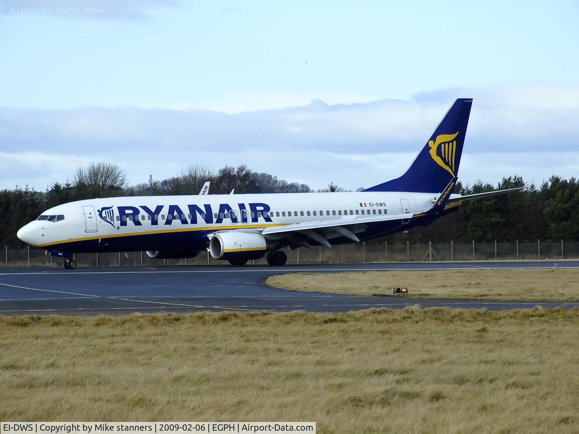 EI-DWS, 2007 Boeing 737-8AS C/N 33625, Ryanair Boeing 737-8AS At EDI