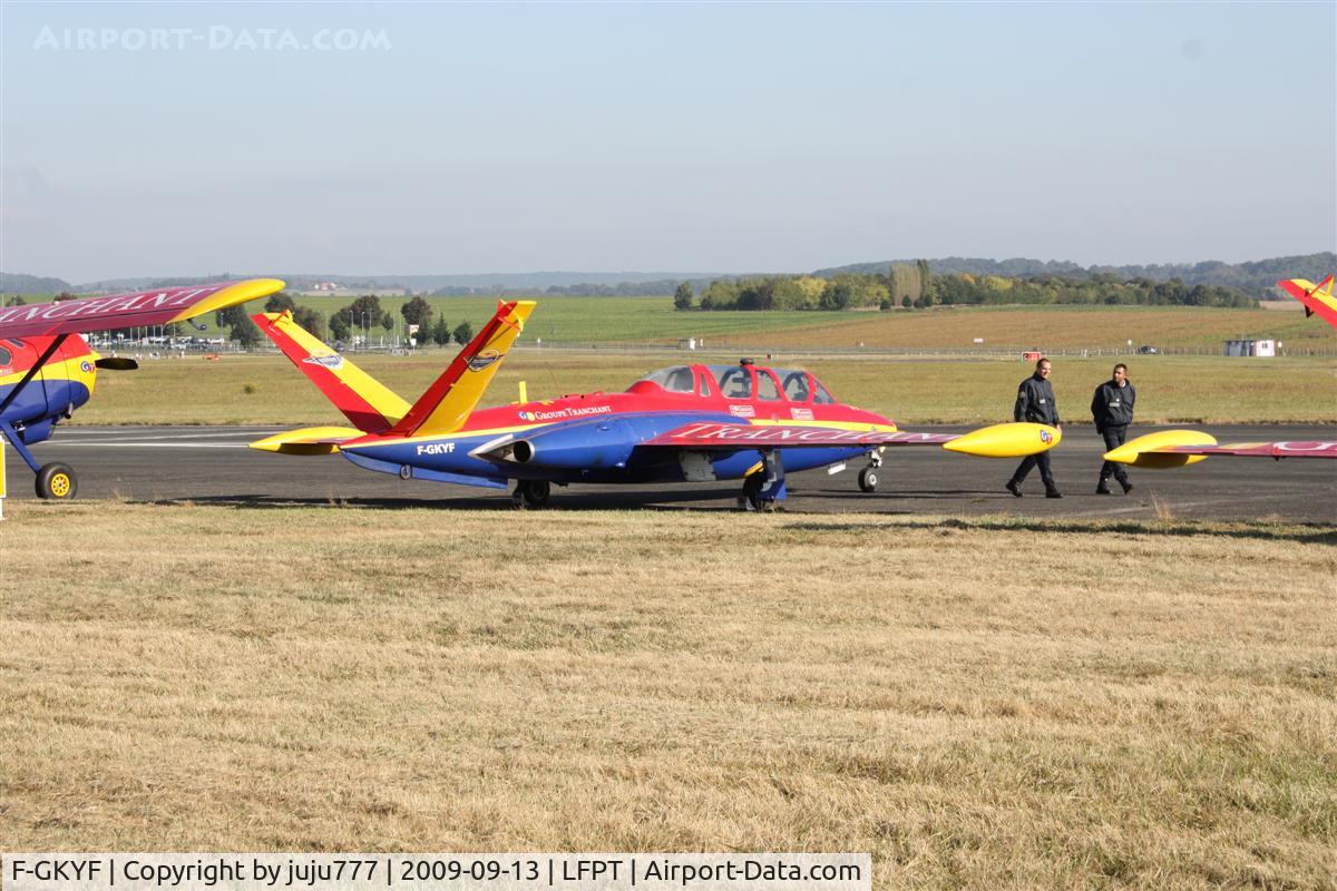F-GKYF, Fouga CM-170 Magister C/N 315, on display at Pontoise