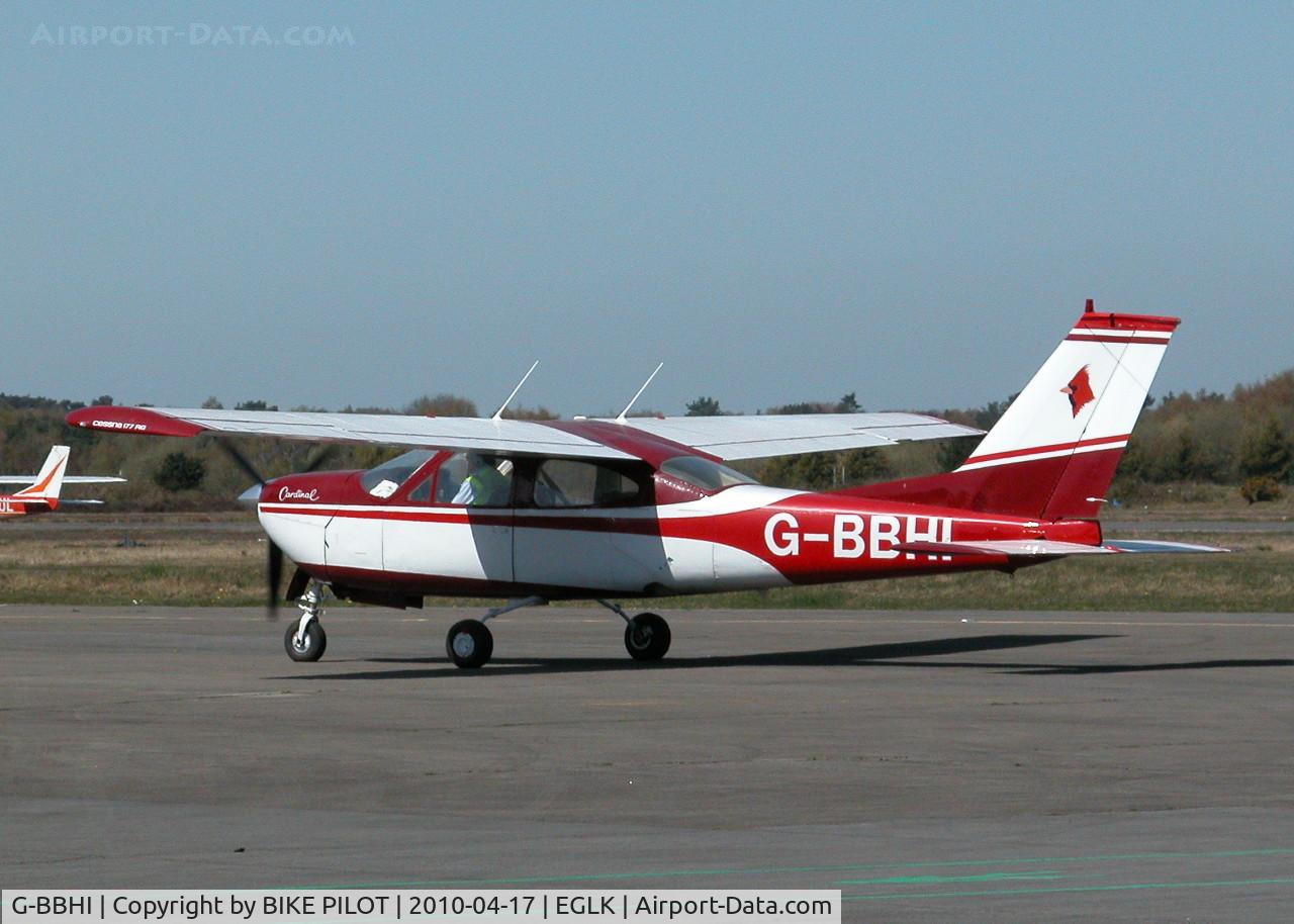 G-BBHI, 1972 Cessna 177RG Cardinal C/N 177RG0225, GREAT LOOKING CARDINAL TAXYING TO THE PUMPS