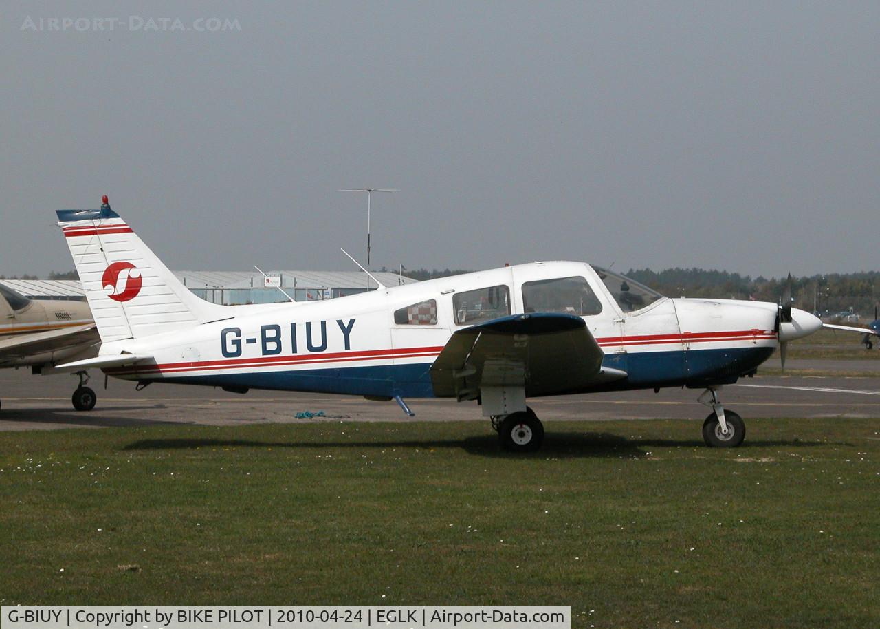 G-BIUY, 1981 Piper PA-28-181 Cherokee Archer II C/N 28-8190133, VISITOR FROM SHOREHAM