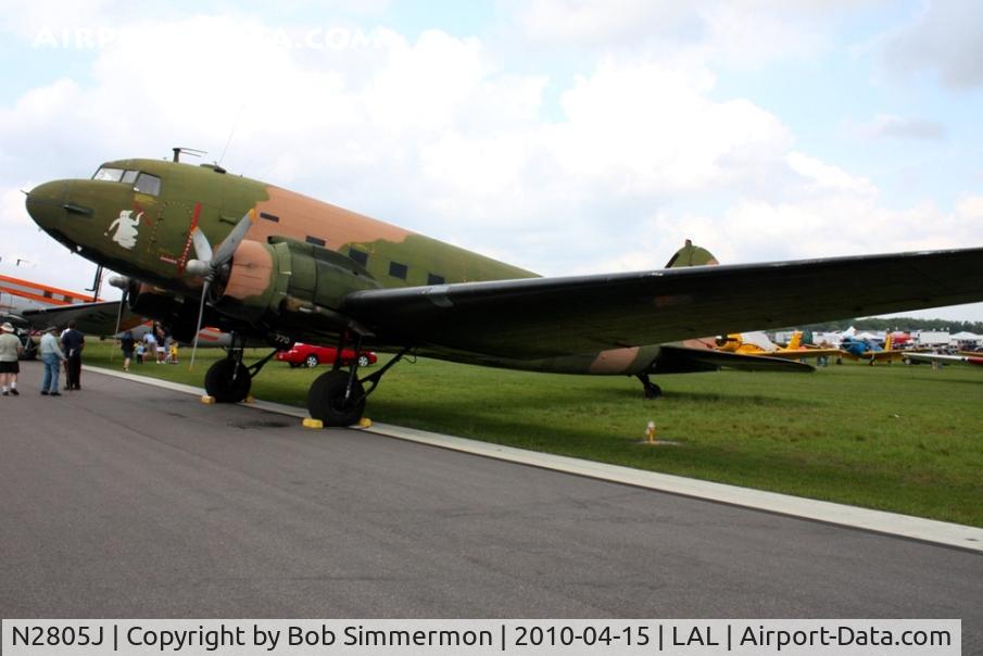 N2805J, 1944 Douglas DC3C-R-1830-90C C/N 20835, Sun N Fun 2010