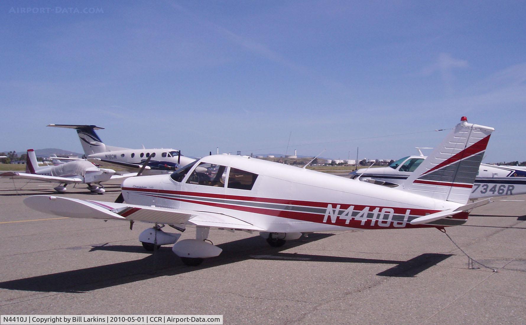 N4410J, 1967 Piper PA-28-140 C/N 28-22805, Visitor