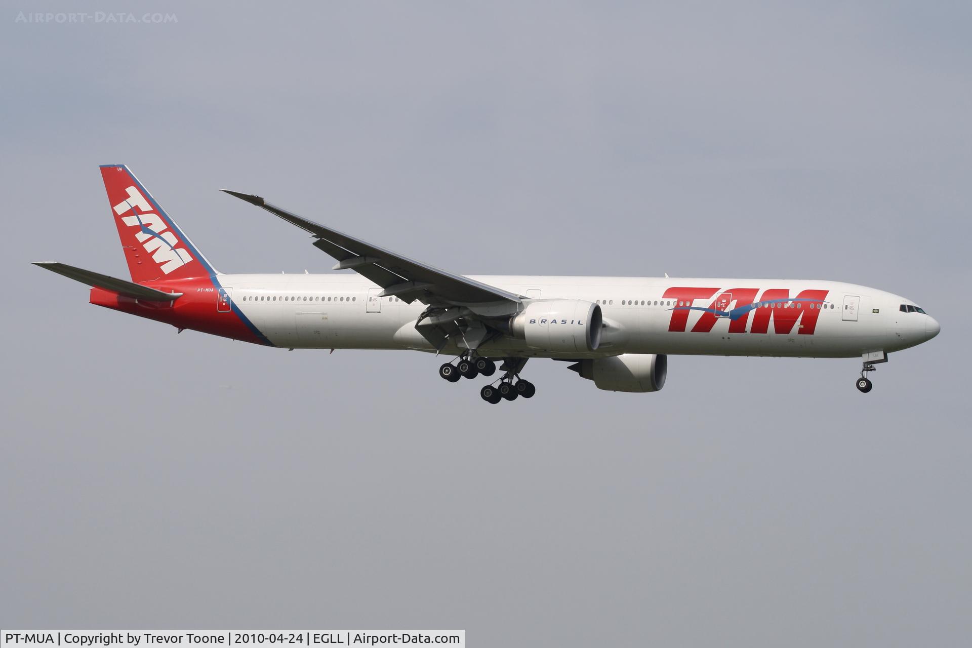 PT-MUA, 2008 Boeing 777-32W/ER C/N 37664, Boeing 777, c/n: 37664
