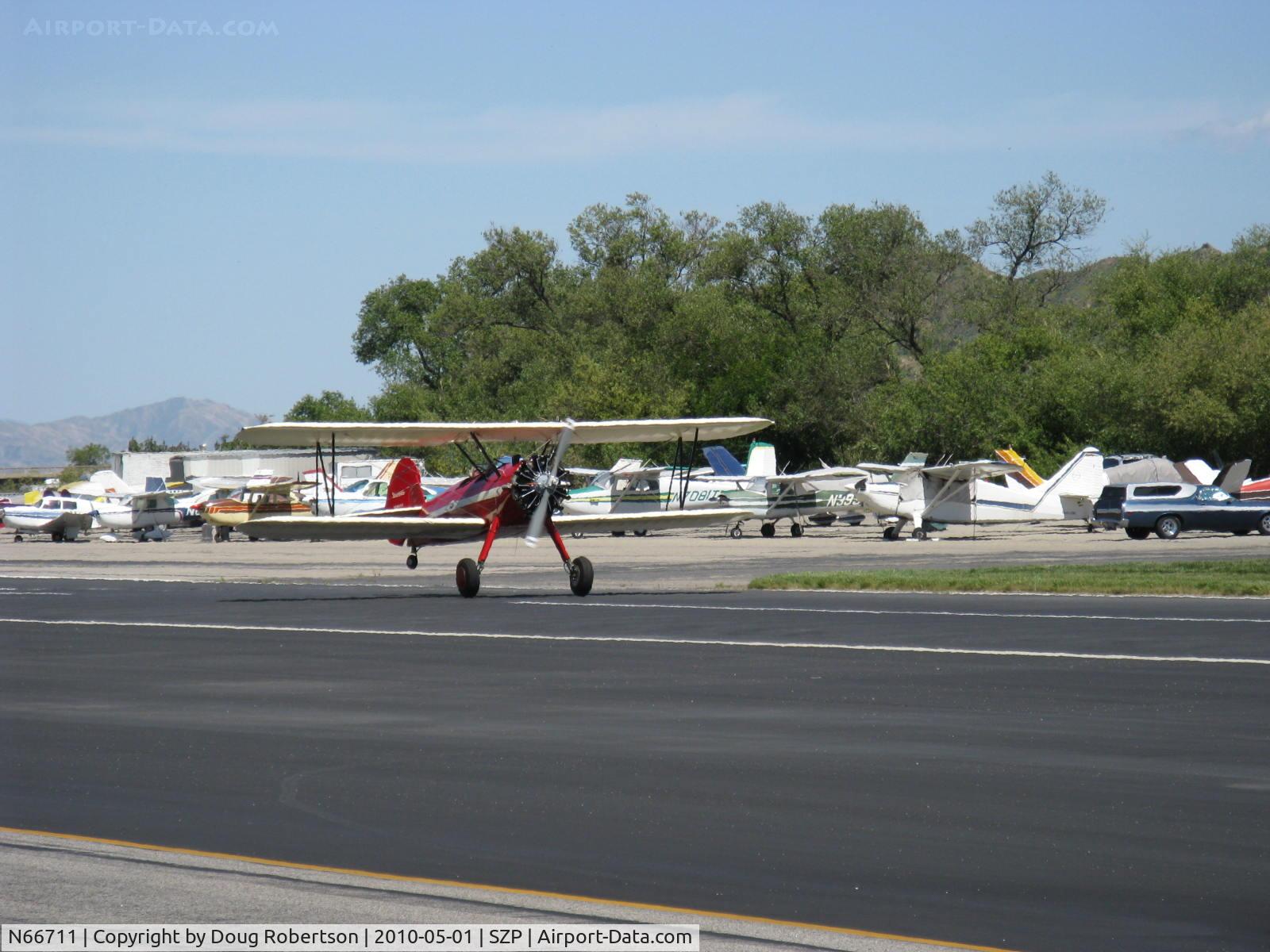 N66711, 1941 Boeing IB75A C/N 75-1675, 1941 Boeing Stearman IB75A, Jacobs R-755B2 275 Hp newly rebuilt engine, Restricted-Experimental class, landing roll Rwy 22