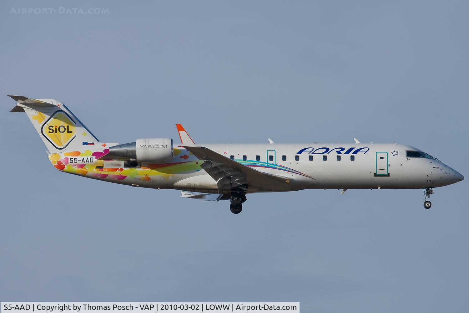 S5-AAD, 1997 Canadair CRJ-200LR (CL-600-2B19) C/N 7166, Adria Airways