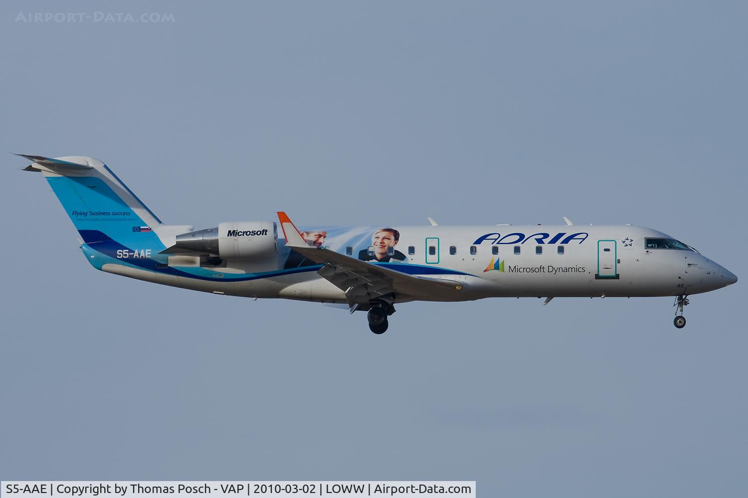 S5-AAE, 1998 Canadair CRJ-200LR (CL-600-2B19) C/N 7170, Adria Airways