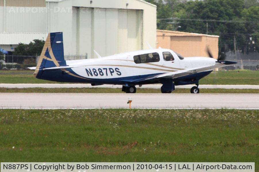N887PS, 2008 Mooney M20TN Acclaim C/N 31-0087, Departing Lakeland, FL during Sun N Fun 2010